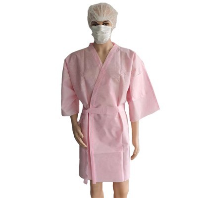 ڈسپوز ایبل پولی پروپیلین غسل سموک سپا خوبصورتی کے لباس خوبصورتی سیلون گلابی غیر بنے ہوئے ٹی این ٹی کیمونو بیلٹ کے ساتھ